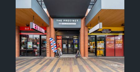 Contemporary Living in the Heart of Sunshine - Photo 2