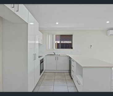 A/39 Rupert Cres, Morayfield, Qld 4506 - Photo 3