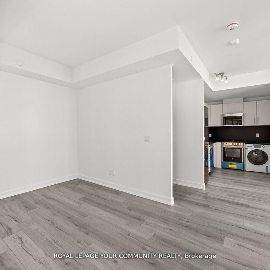 For Lease - 58-861 Sheppard Avenue Unit# 2nd, Toronto, Ontario - Photo 1