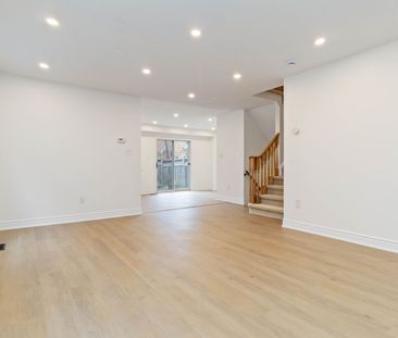 For Lease - 3269 Camberwell Drive Unit# UPPER, Mississauga, Ontario - Photo 1