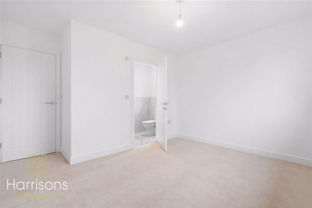 Sunnybank Terraced, Darwen - Photo 2