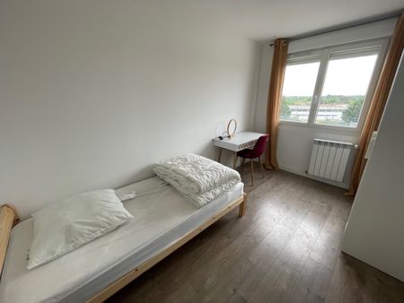 Location Appartement 4 pièces 64m² PESSAC 33600 - Photo 5