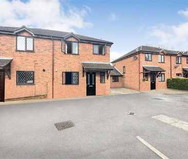 Blumfield Court, Burnham, SL1 - Photo 1