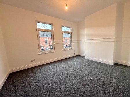 69 Willowbank Gardens, Belfast, BT15 5AJ - Photo 3