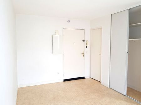 Location Appartement 1 pièce 22m² BEAUMONT 63110 - Photo 5