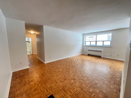 For Lease - 39 Leduc Drive Unit# 3, Toronto, Ontario - Photo 4
