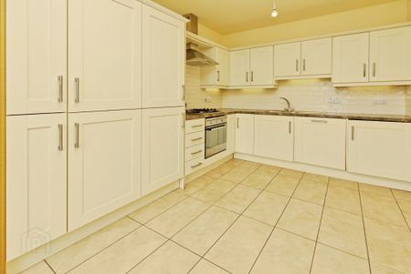 8 Viscount Lane, Bangor, BT19 1NF - Photo 3