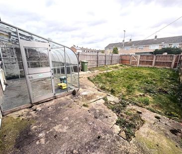 4 bedroom house to rent - Photo 2