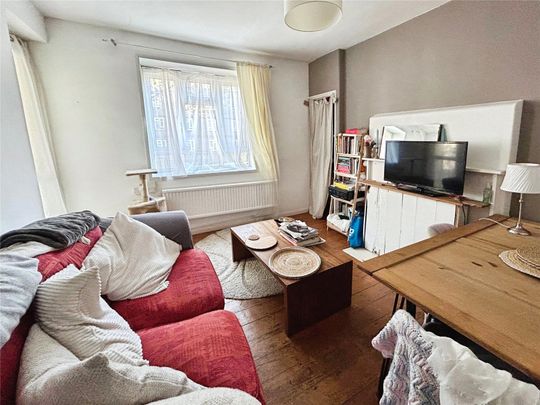 Tulse Hill, London, SW2 2LU - Photo 1