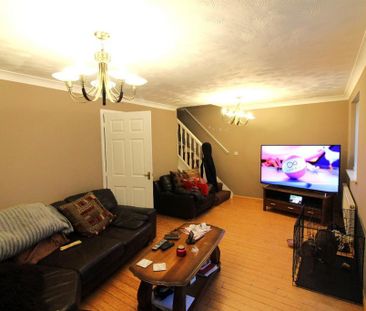 3 bedroom detached house to rent - Photo 1