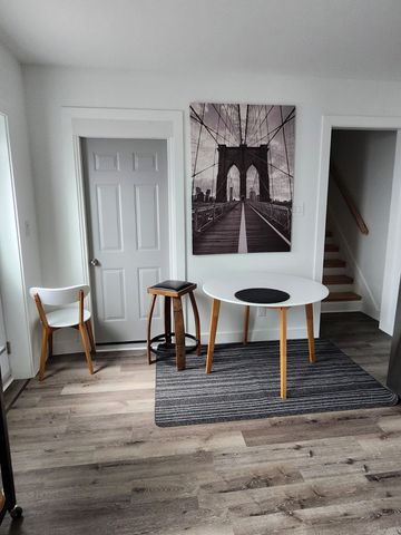 For Lease - 31 Everett Street, Belleville, Ontario - Photo 4