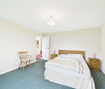 3 bedroom bungalow to rent - Photo 3