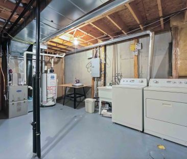 For Lease - 4656 Ogilvie Walk Crescent, Cyrville - Carson Grove - P... - Photo 6