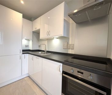 Brunswick Road, Deepcut, Camberley, Hampshire, GU16 - Photo 3