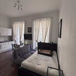 Studio Flat, Eversholt Street, NW1 - Photo 2