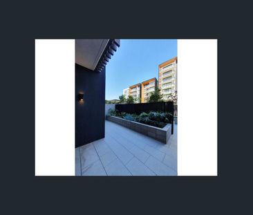 ONE BEDROOM + STUDY LUXURY APARTMENT AVAILABLE FOR RENT!! - Photo 6