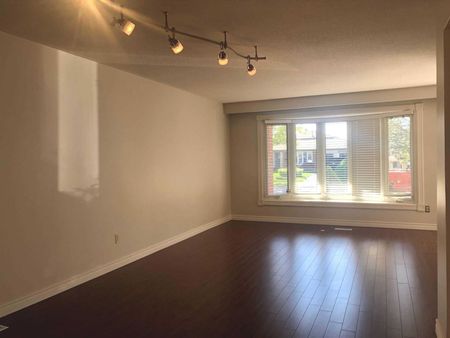 For Lease - 641 Eaglemount Crescent Unit# Upper, Mississauga, Ontario - Photo 2