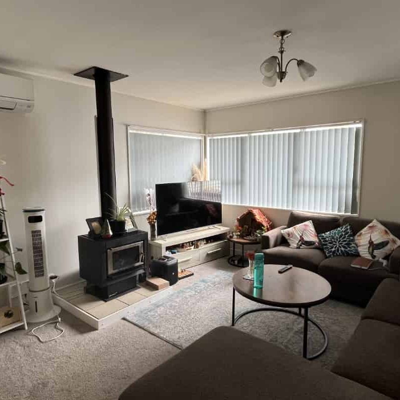 Charming 3-Bedroom Home - Photo 1