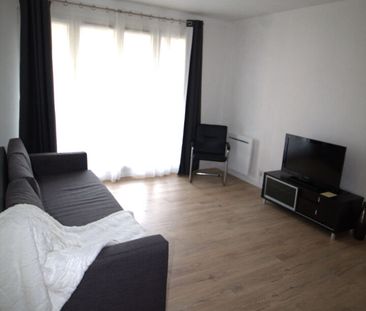 Location Appartement 3 pièces 57m² - Photo 5