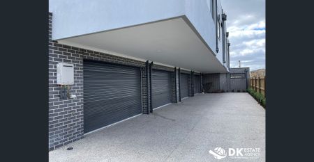 Prime Location in Albion - Photo 4