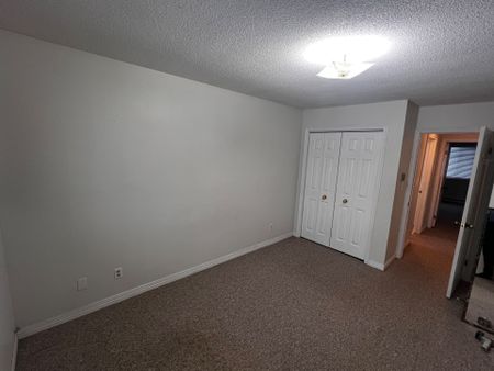For Lease - 406 Mary Street Unit# 2, Orillia, Ontario - Photo 2