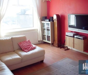 James Street, Golcar, Huddersfield, HD7 - Photo 1