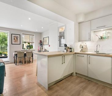 1 bedroom flat to rent - Photo 6