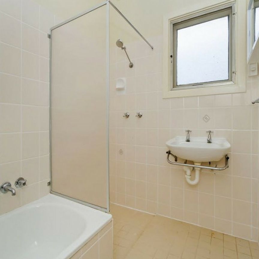 Spacious Family Home in a Convenient Location - Photo 1