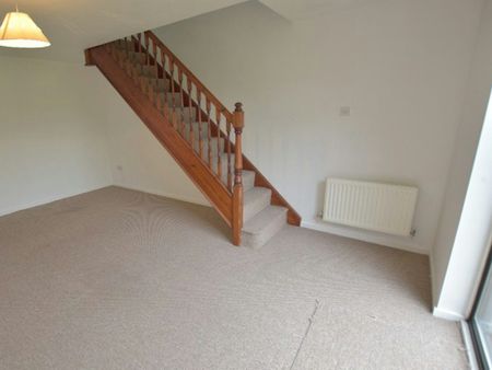 Town house to rent on - Photo 4