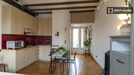 milan, Lombardy 20136 - Photo 2