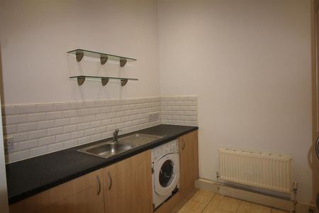 Studio to rent - Photo 4