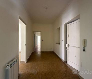 Appartamento di 175 m² con 5 locali a Palermo - Photo 4