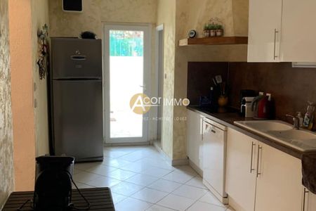 La Cride, à Sanary, appartement T4 meublé en rez-de-jardin - Photo 3