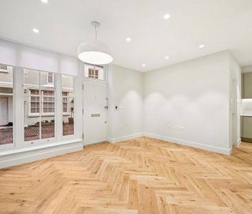 3 bedroom terraced house to rent - Photo 1