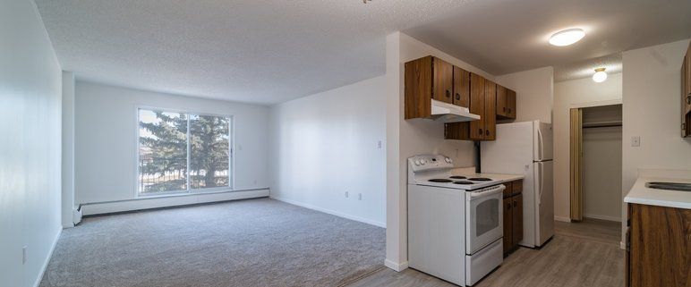 Fairview Apartments | 506 16 Street, Wainwright - Photo 1