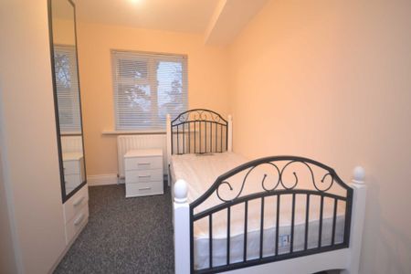 Price £4,200 pcm - Available 03/07/2026 - Furnished - Photo 5