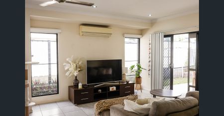 SPACIOUS PRIVATE UNIT UP FOR RENT - Photo 3