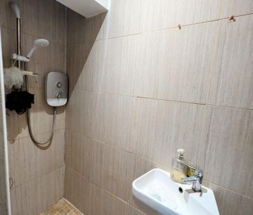 4 bedroom terraced house to rent - Photo 1