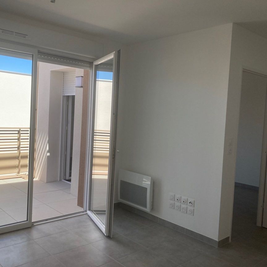 Location Appartement 2 pièces 35m² MONTPELLIER 34000 - Photo 1