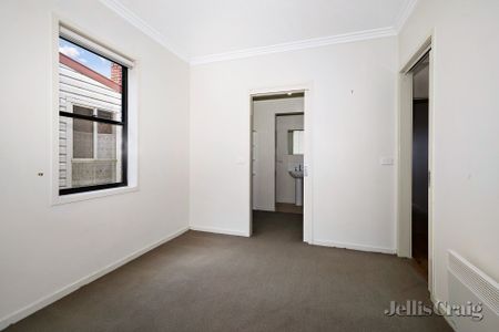 909 Eyre Street, Ballarat Central - Photo 2