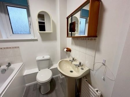 Hallowell Down, Chelmsford, CM3 - Photo 4