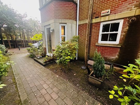 Wimborne Road, Bournemouth - Photo 1