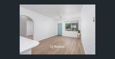 Newly Renovated! Low Maintenance! - Photo 2