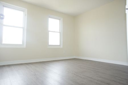 For Lease - 46 Shoredale Drive, Toronto, Ontario - Photo 5