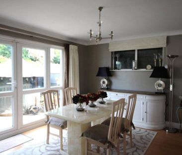 4 bedroom property to rent - Photo 1