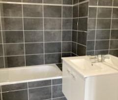 Location Appartement 2 pièces 42m² REIMS 51100 - Photo 2