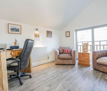 Rowley Mews - Photo 5