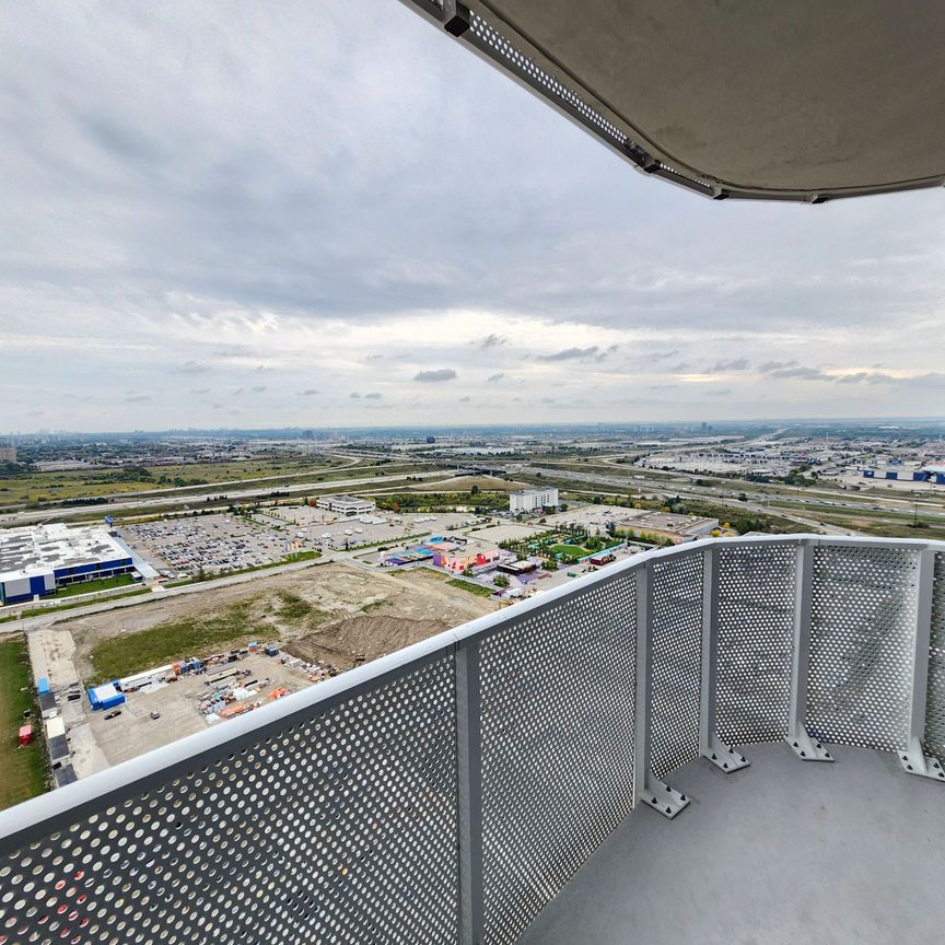 For Lease - 28 Interchange Way Unit# 3612, Vaughan, Ontario - Photo 1