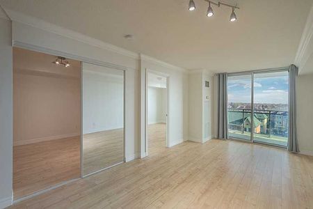 For Lease - 8 Rosebank Drive Unit# 5B, Toronto, Ontario - Photo 2