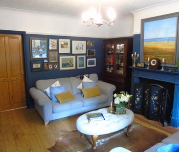 3 bedroom end of terrace house to rent - Photo 1